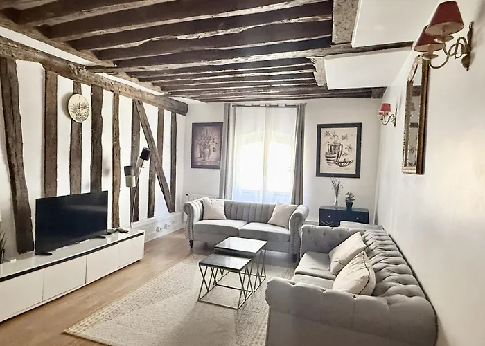 Apartment 80 M2-heart Of Le Marais -sleeps 6 *
